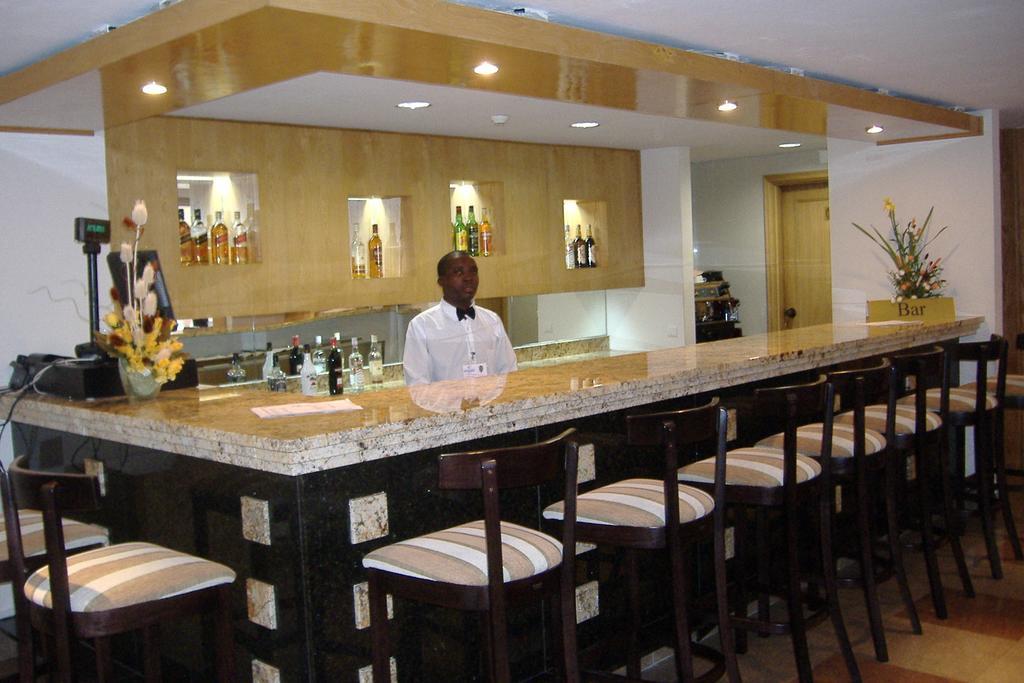 Vip Inn Beira Exterior photo