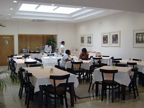 Vip Inn Beira Exterior photo
